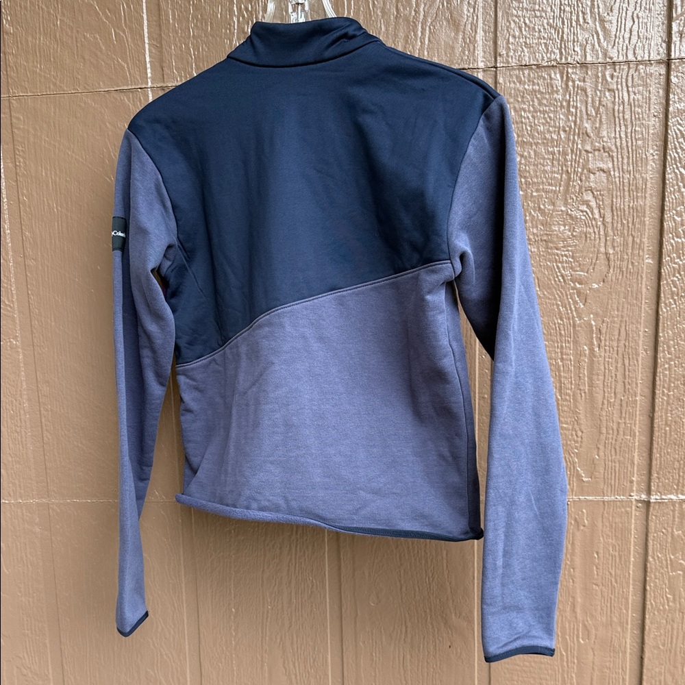 Columbia Women’s Pullover - Picture 5 of 5